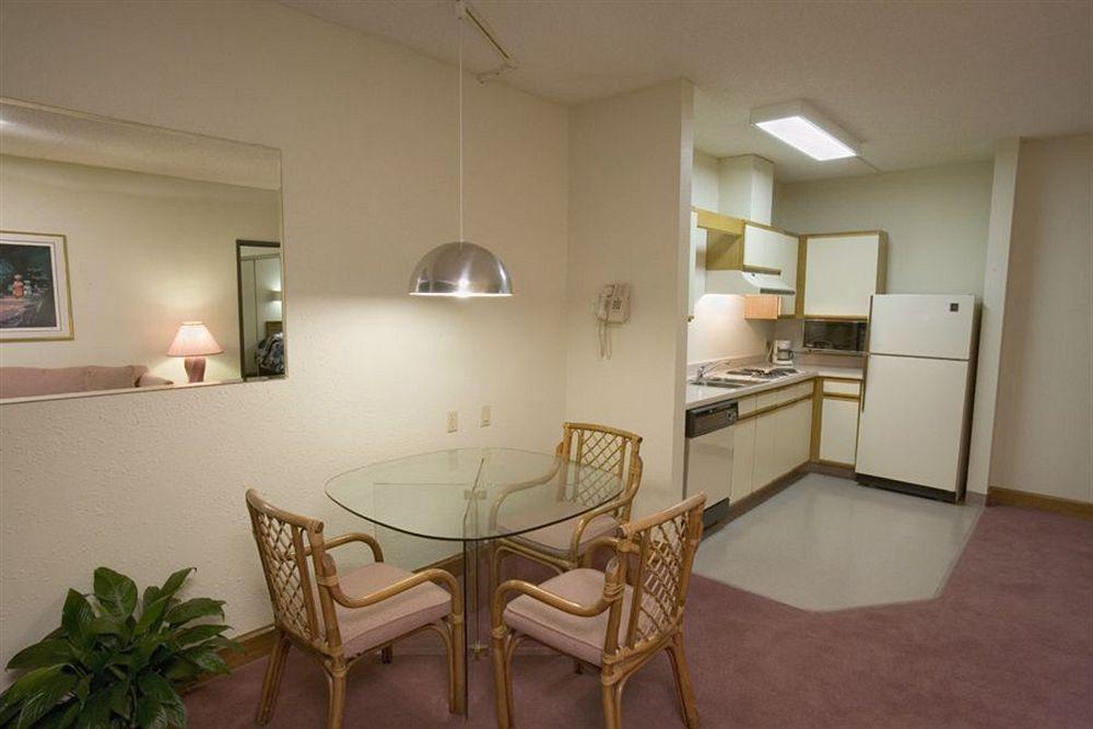 Candlewood Suites - Wichita East By Ihg Ngoại thất bức ảnh